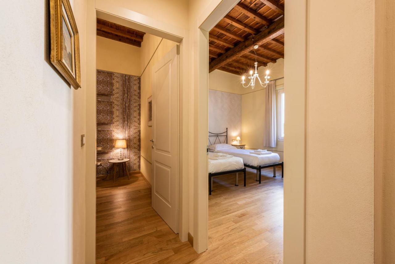 Botticelli By Mmega Apartment Firenze Bagian luar foto